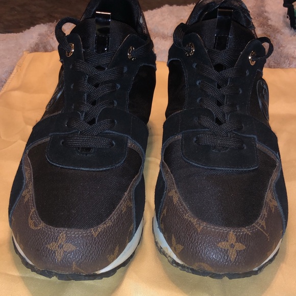 Louis Vuitton Shoes - Picture 3 of 6